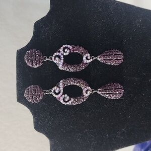 Elegant Purple Chandalier Drop Earrings NWOT
